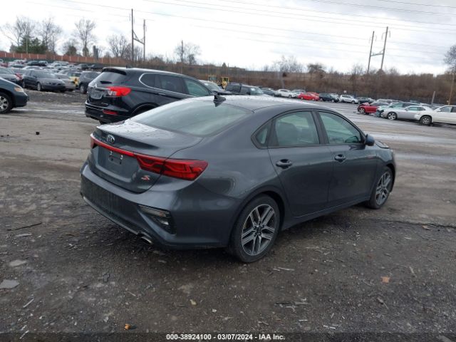 Photo 3 VIN: 3KPF34AD7KE005927 - KIA FORTE 