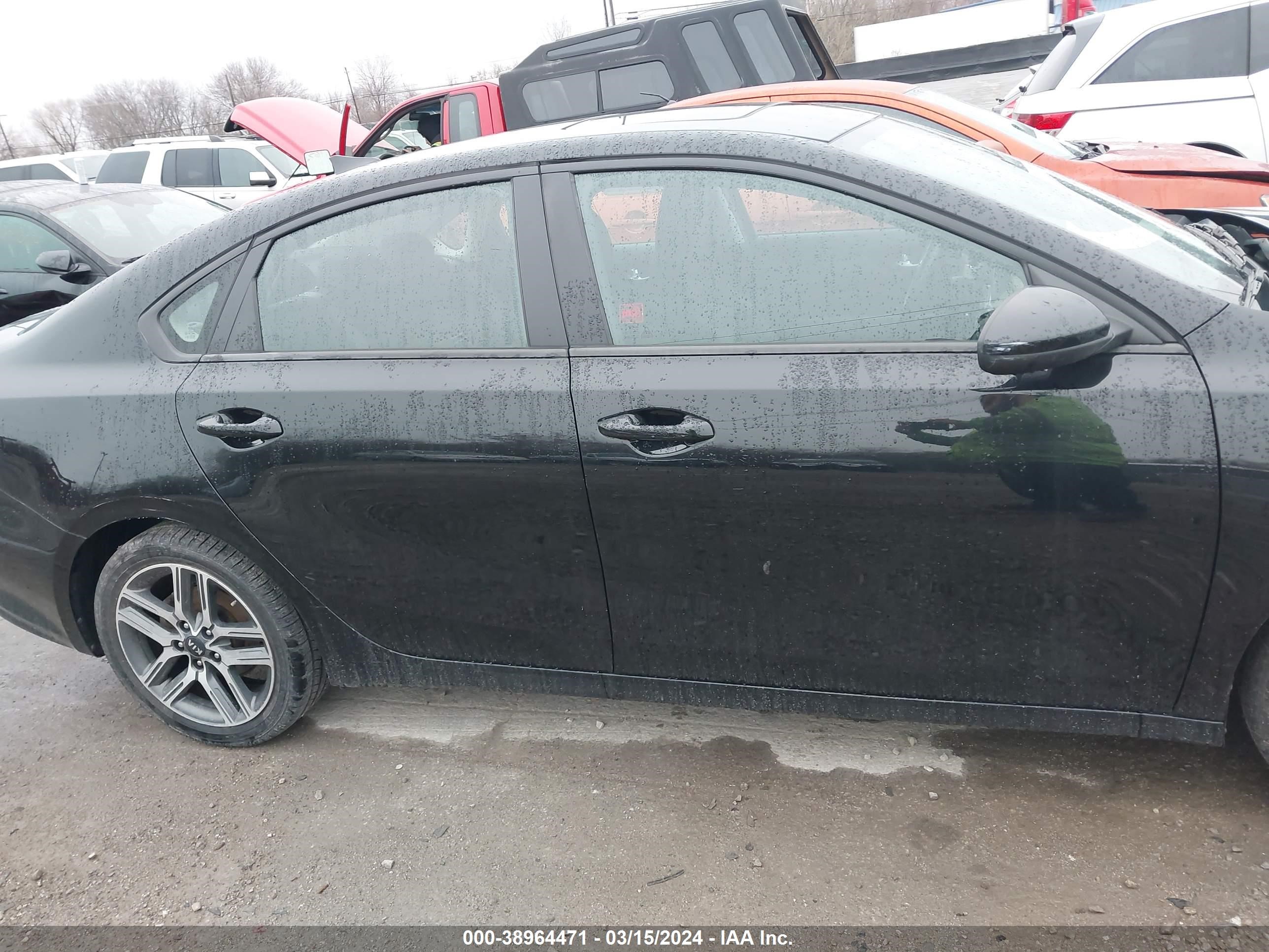 Photo 12 VIN: 3KPF34AD7KE022243 - KIA FORTE 