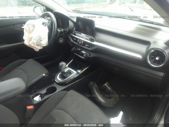 Photo 4 VIN: 3KPF34AD7KE130006 - KIA FORTE 