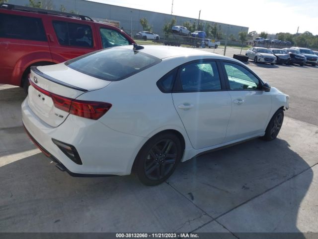 Photo 3 VIN: 3KPF34AD7ME268809 - KIA FORTE 