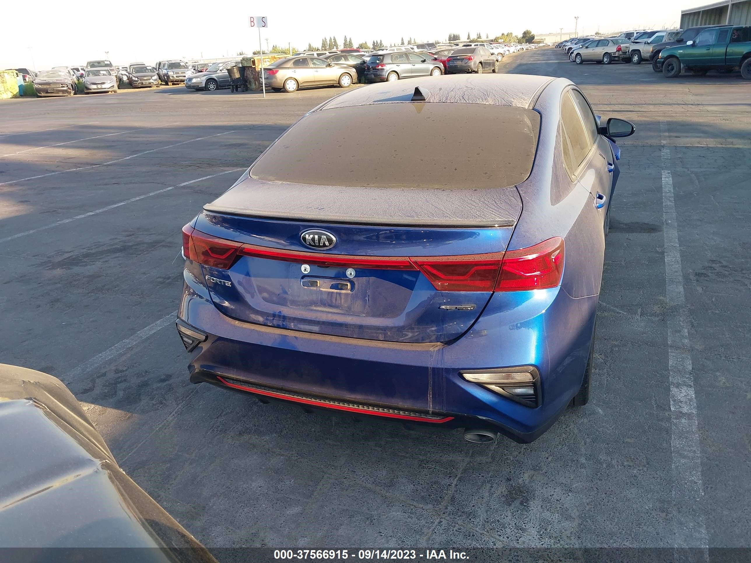 Photo 15 VIN: 3KPF34AD8LE234778 - KIA FORTE 