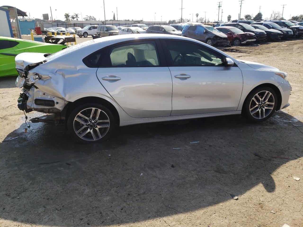 Photo 2 VIN: 3KPF34AD9KE024446 - KIA FORTE 