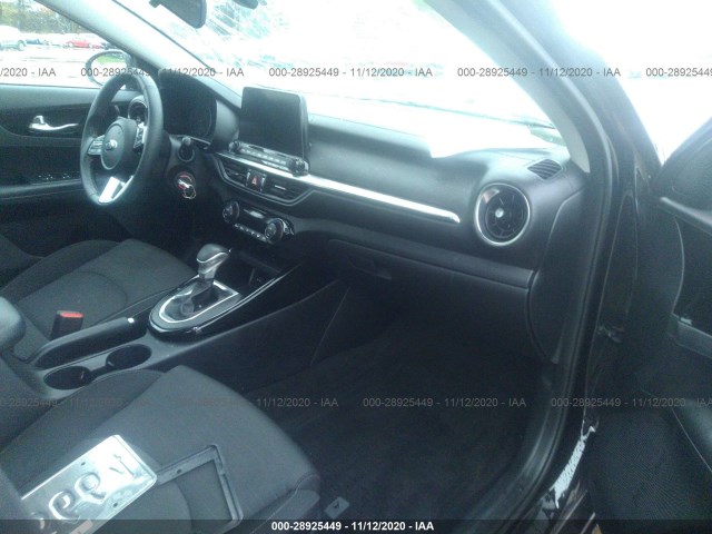 Photo 4 VIN: 3KPF34ADXKE029252 - KIA FORTE 