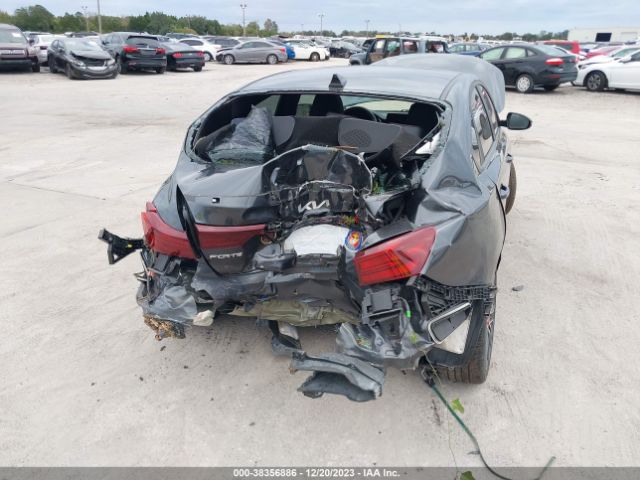 Photo 5 VIN: 3KPF44AC2PE523200 - KIA FORTE 