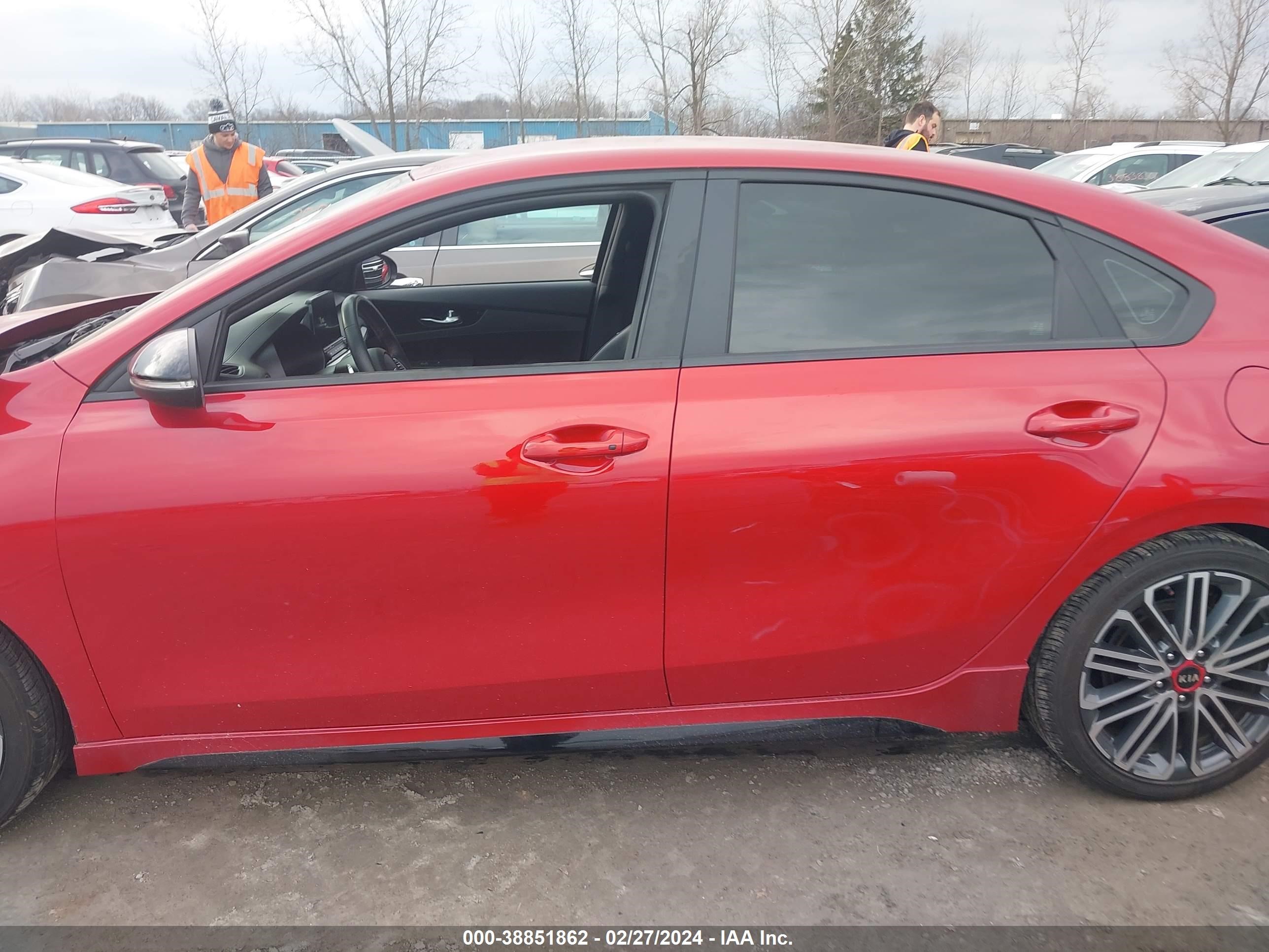 Photo 14 VIN: 3KPF44AC4LE256670 - KIA FORTE 