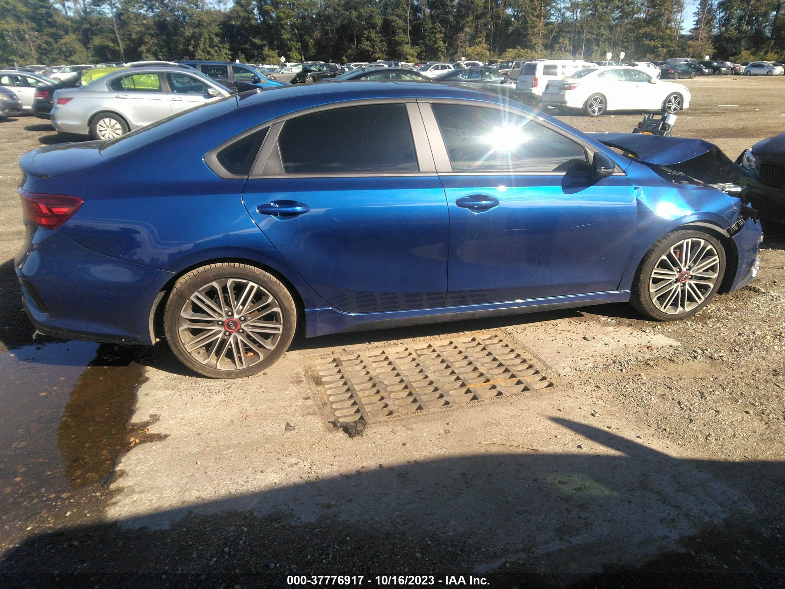 Photo 13 VIN: 3KPF44AC4ME417326 - KIA FORTE 