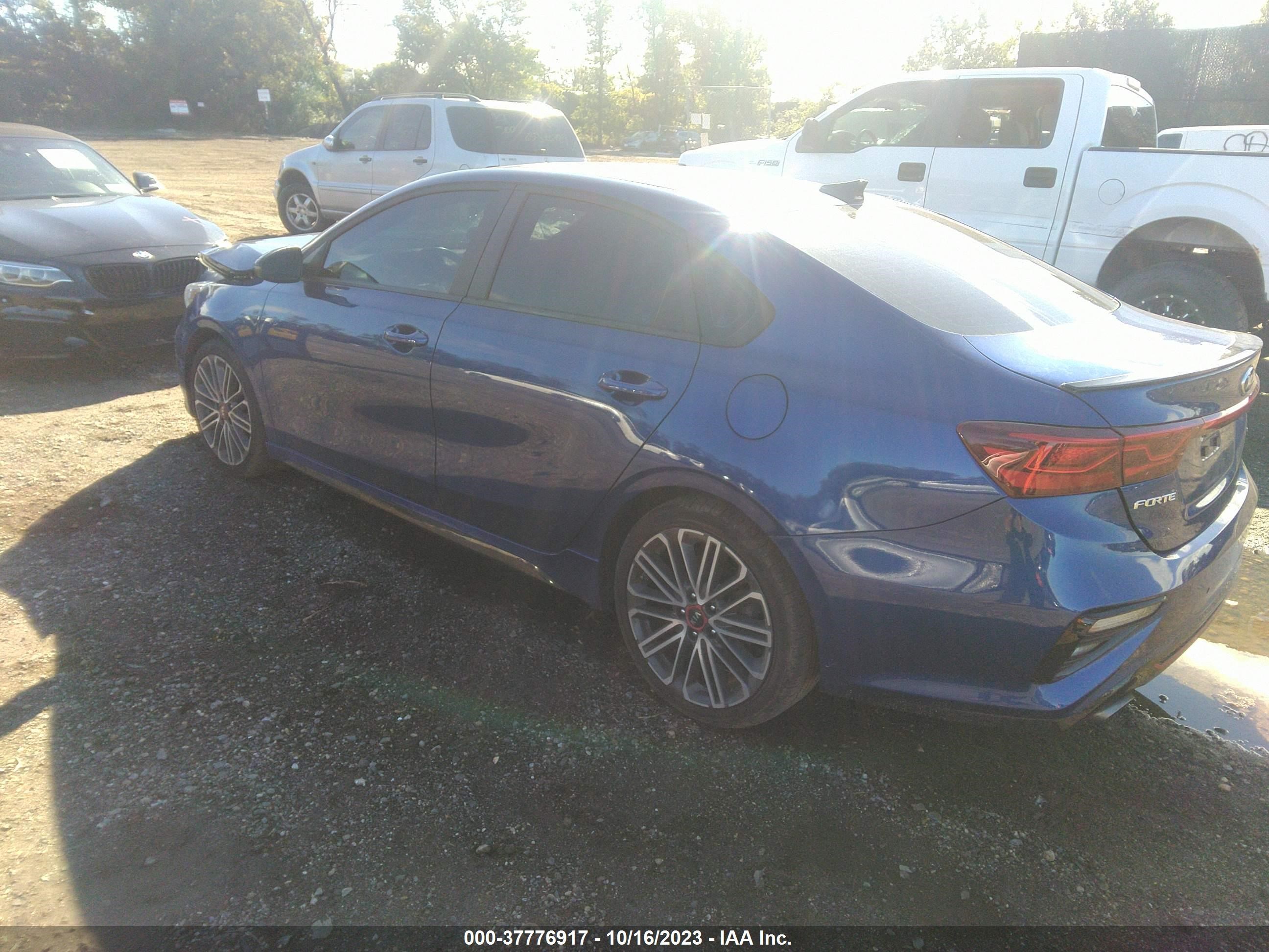 Photo 2 VIN: 3KPF44AC4ME417326 - KIA FORTE 