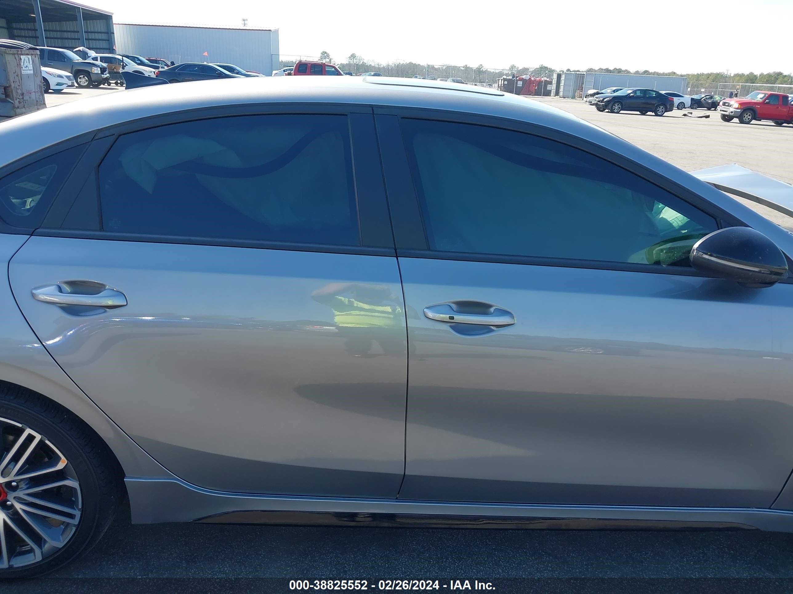 Photo 13 VIN: 3KPF44AC4PE634346 - KIA FORTE 