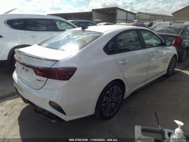 Photo 3 VIN: 3KPF44AC6PE598871 - KIA FORTE 