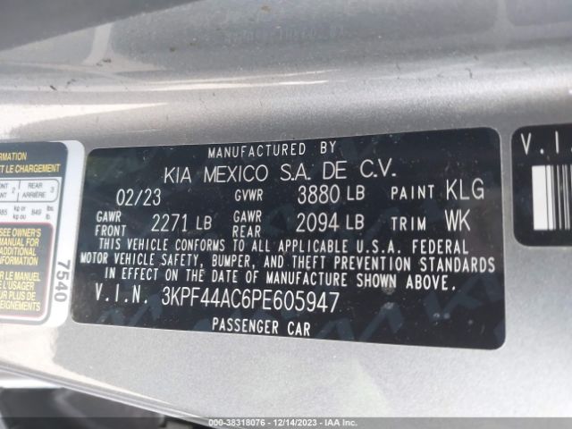 Photo 8 VIN: 3KPF44AC6PE605947 - KIA FORTE 