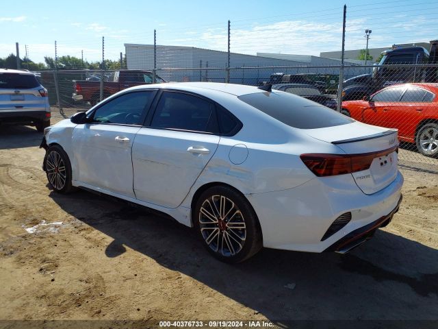 Photo 2 VIN: 3KPF44AC6RE716503 - KIA FORTE 