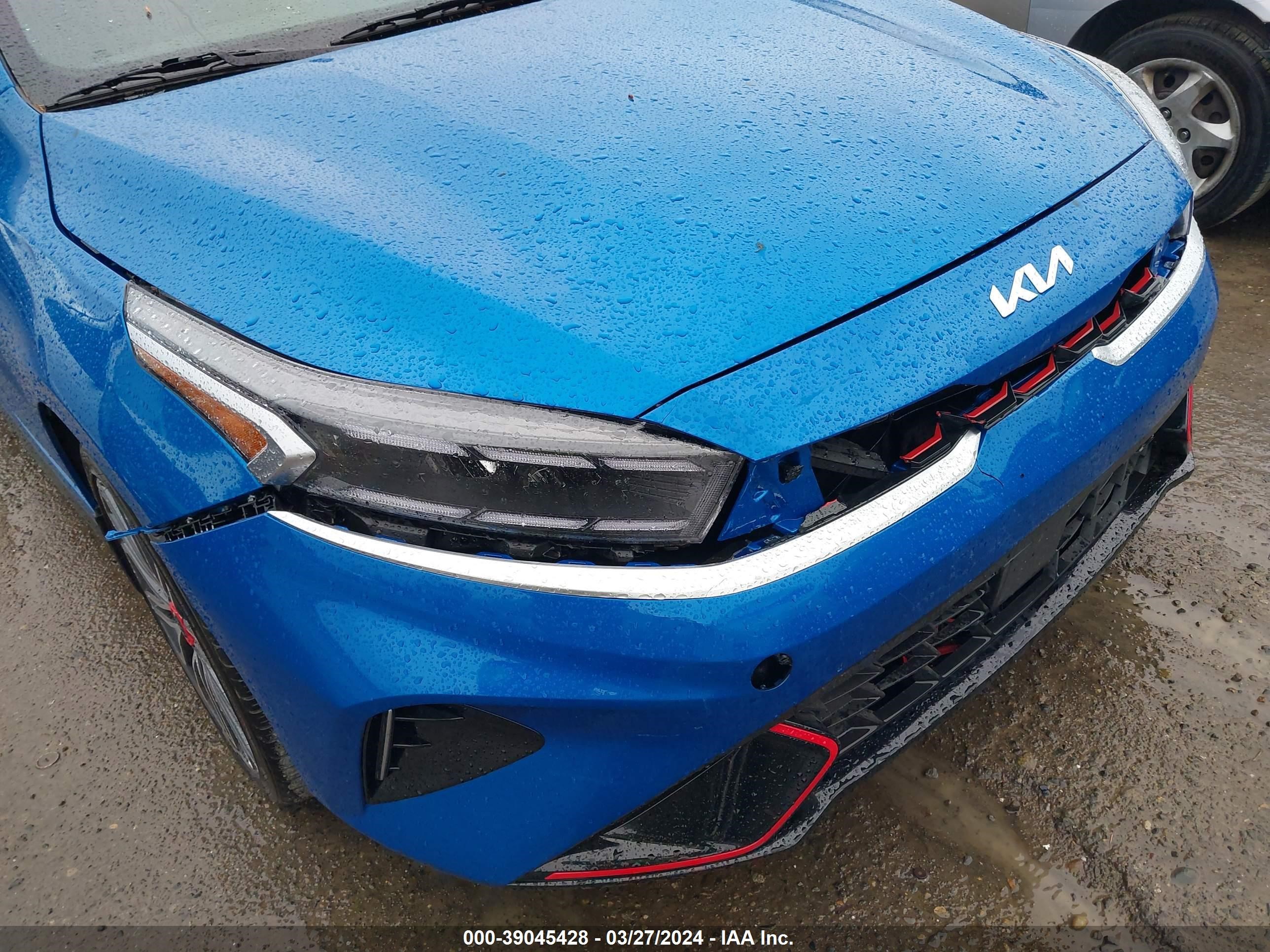 Photo 16 VIN: 3KPF44AC7PE645731 - KIA FORTE 