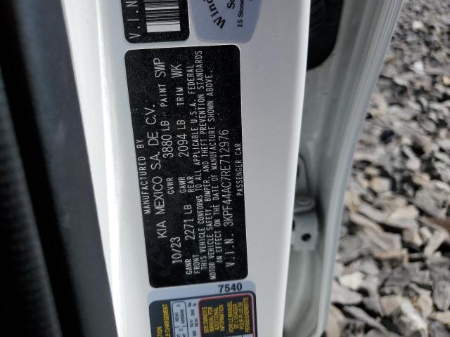 Photo 11 VIN: 3KPF44AC7RE712976 - KIA FORTE 