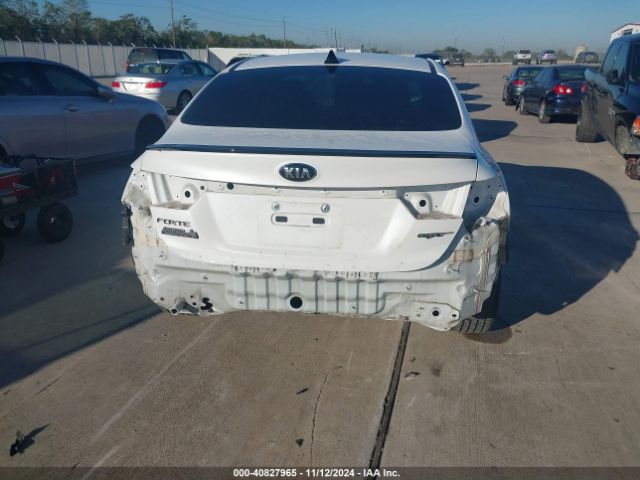 Photo 5 VIN: 3KPF44AC8ME340315 - KIA FORTE 