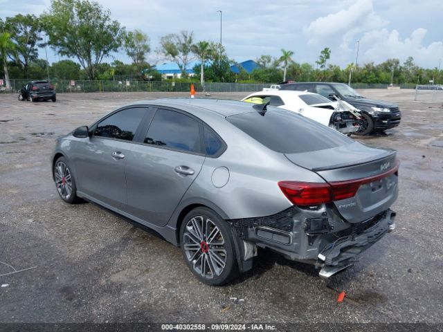 Photo 2 VIN: 3KPF44ACXNE493523 - KIA FORTE 