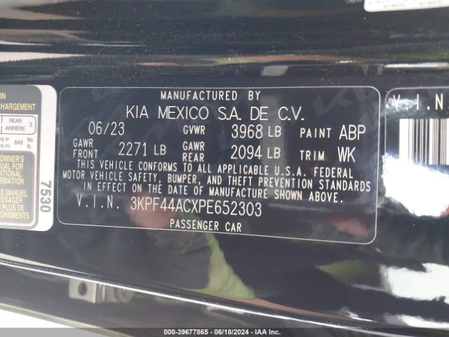 Photo 8 VIN: 3KPF44ACXPE652303 - KIA FORTE 