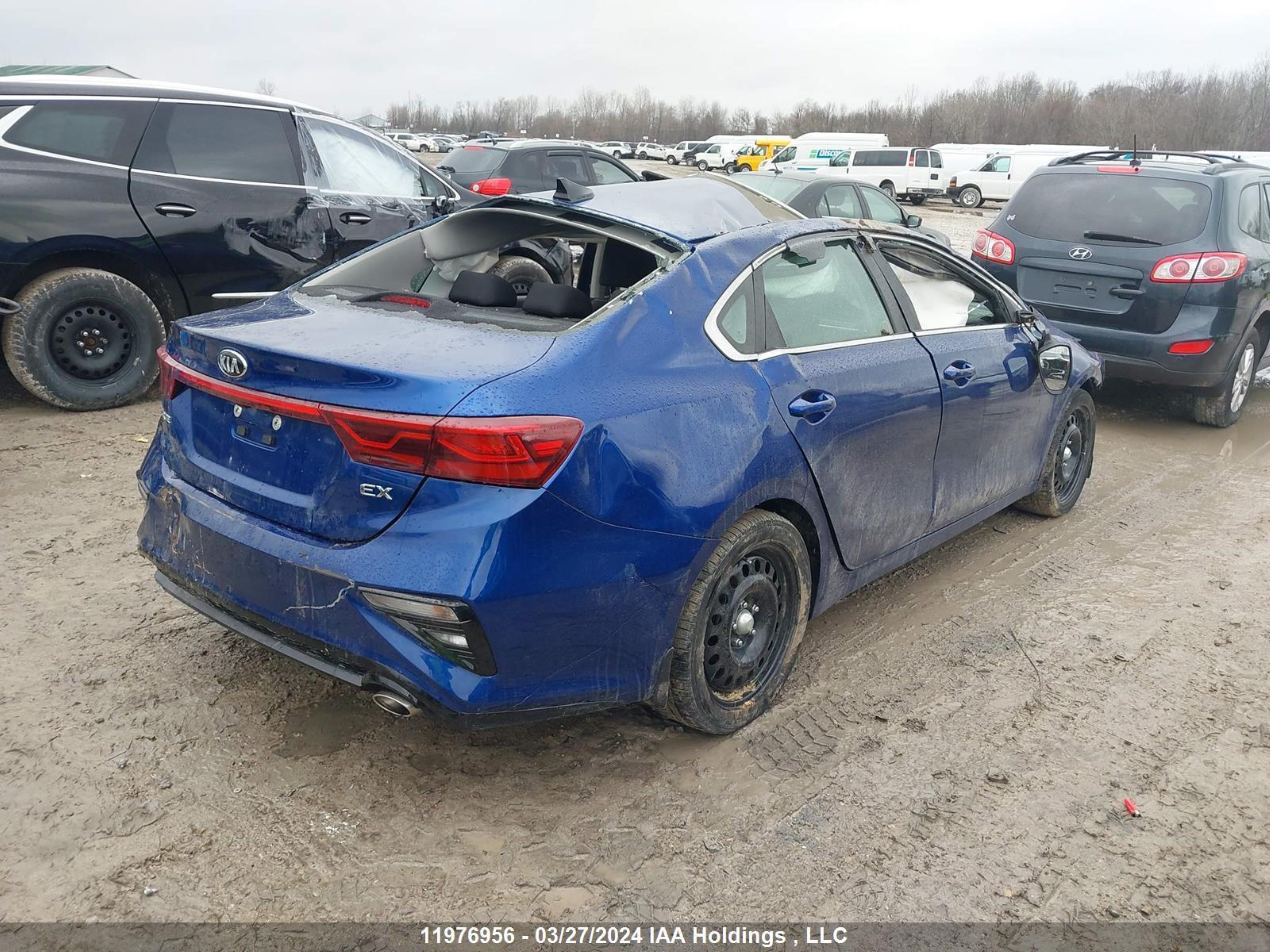 Photo 3 VIN: 3KPF54AD0LE250452 - KIA FORTE 