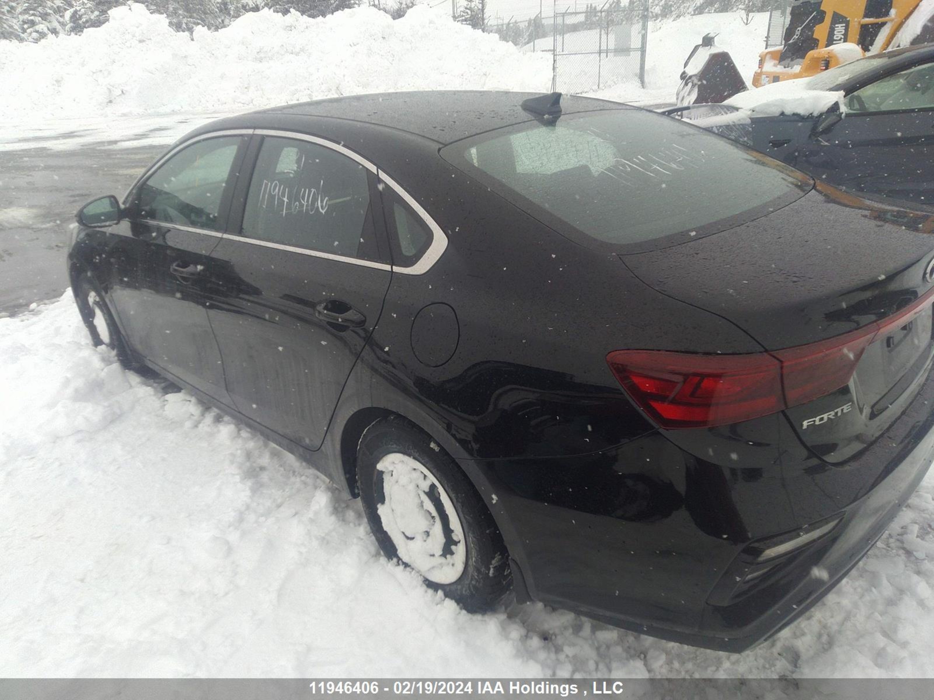 Photo 2 VIN: 3KPF54AD0ME344512 - KIA FORTE 