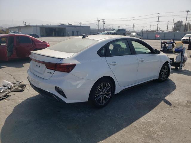 Photo 3 VIN: 3KPF54AD0NE426757 - KIA FORTE GT L 