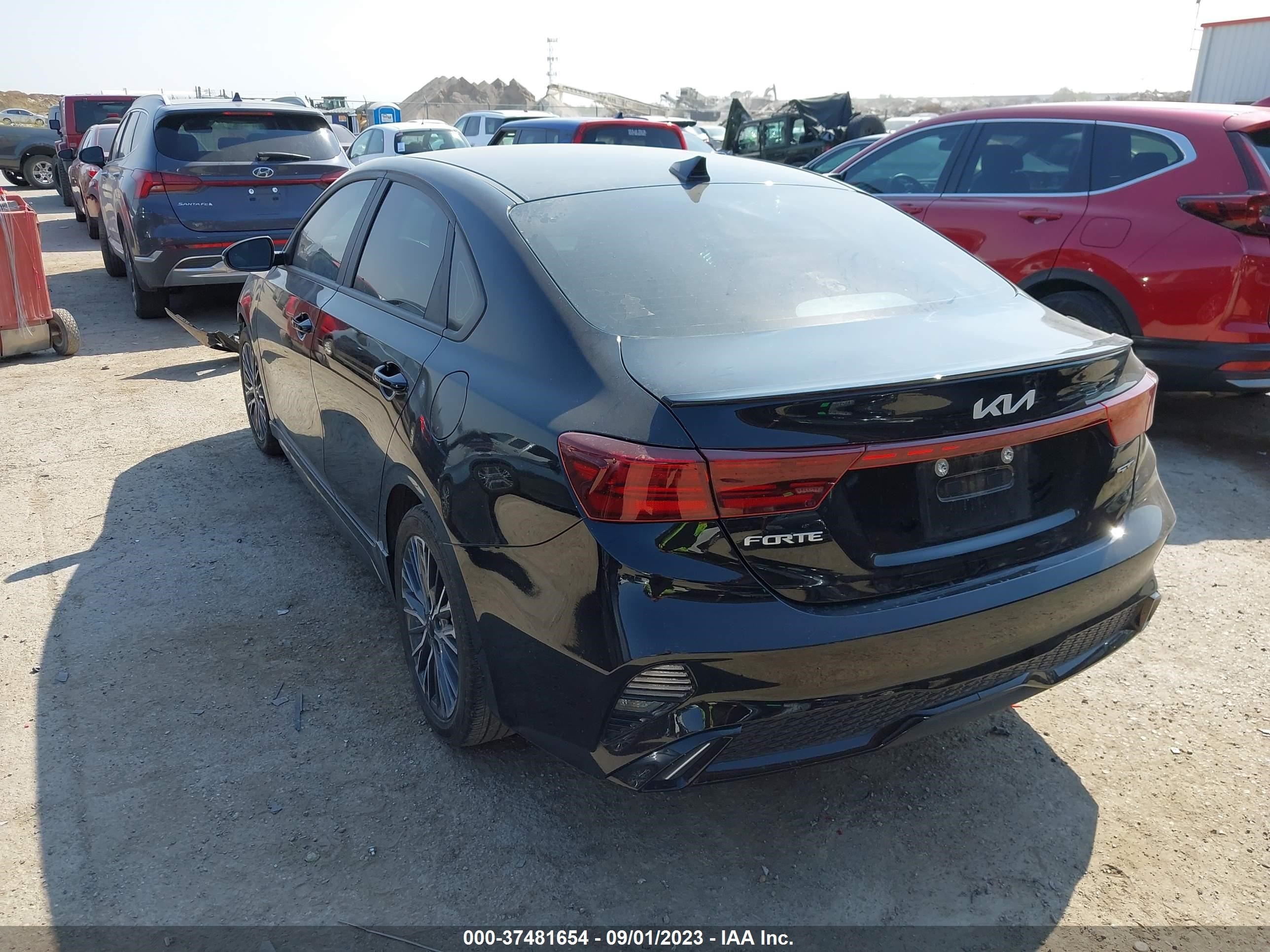 Photo 2 VIN: 3KPF54AD0NE448998 - KIA FORTE 