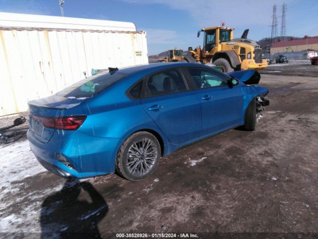 Photo 3 VIN: 3KPF54AD0PE559389 - KIA FORTE 