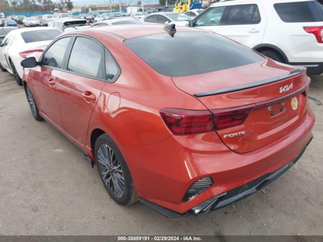 Photo 2 VIN: 3KPF54AD0PE578380 - KIA FORTE 