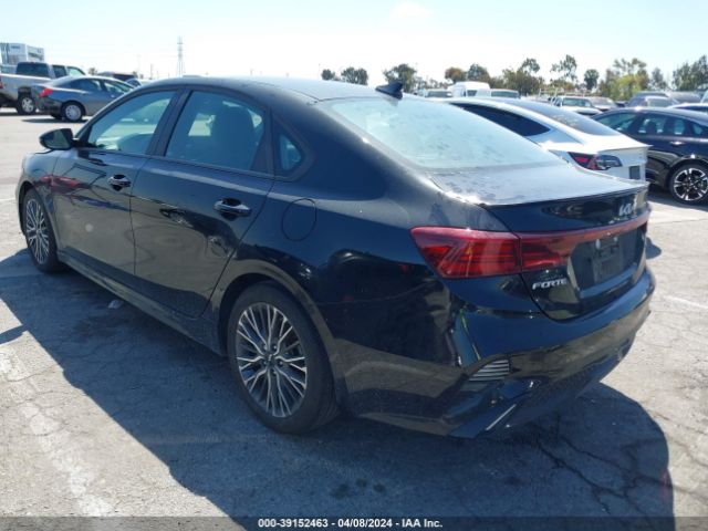 Photo 2 VIN: 3KPF54AD0PE585281 - KIA FORTE 