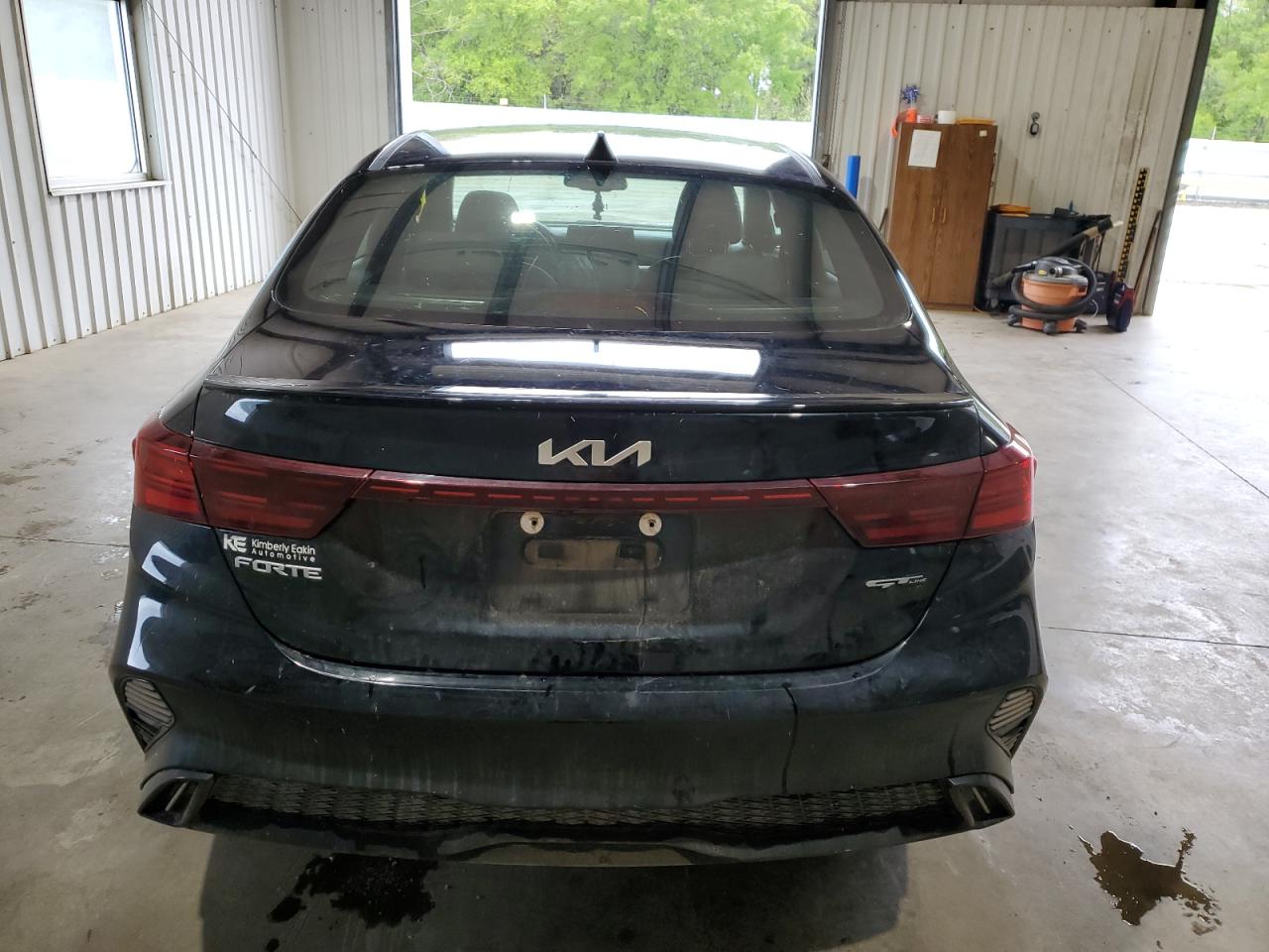 Photo 5 VIN: 3KPF54AD0PE645589 - KIA FORTE 