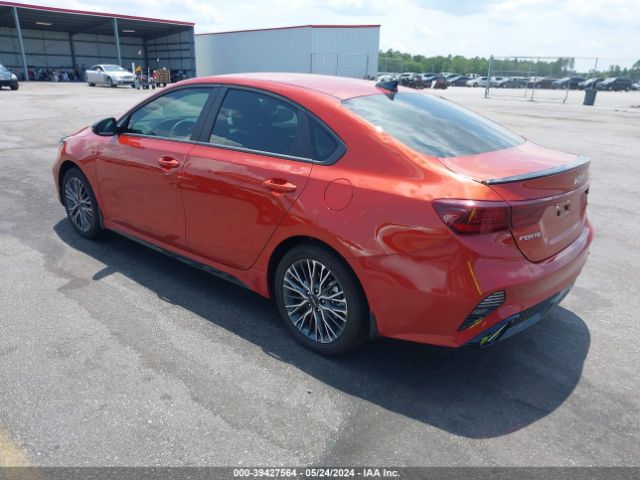 Photo 2 VIN: 3KPF54AD0PE683615 - KIA FORTE 