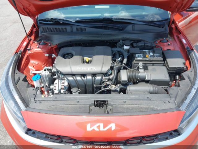 Photo 9 VIN: 3KPF54AD0PE683615 - KIA FORTE 