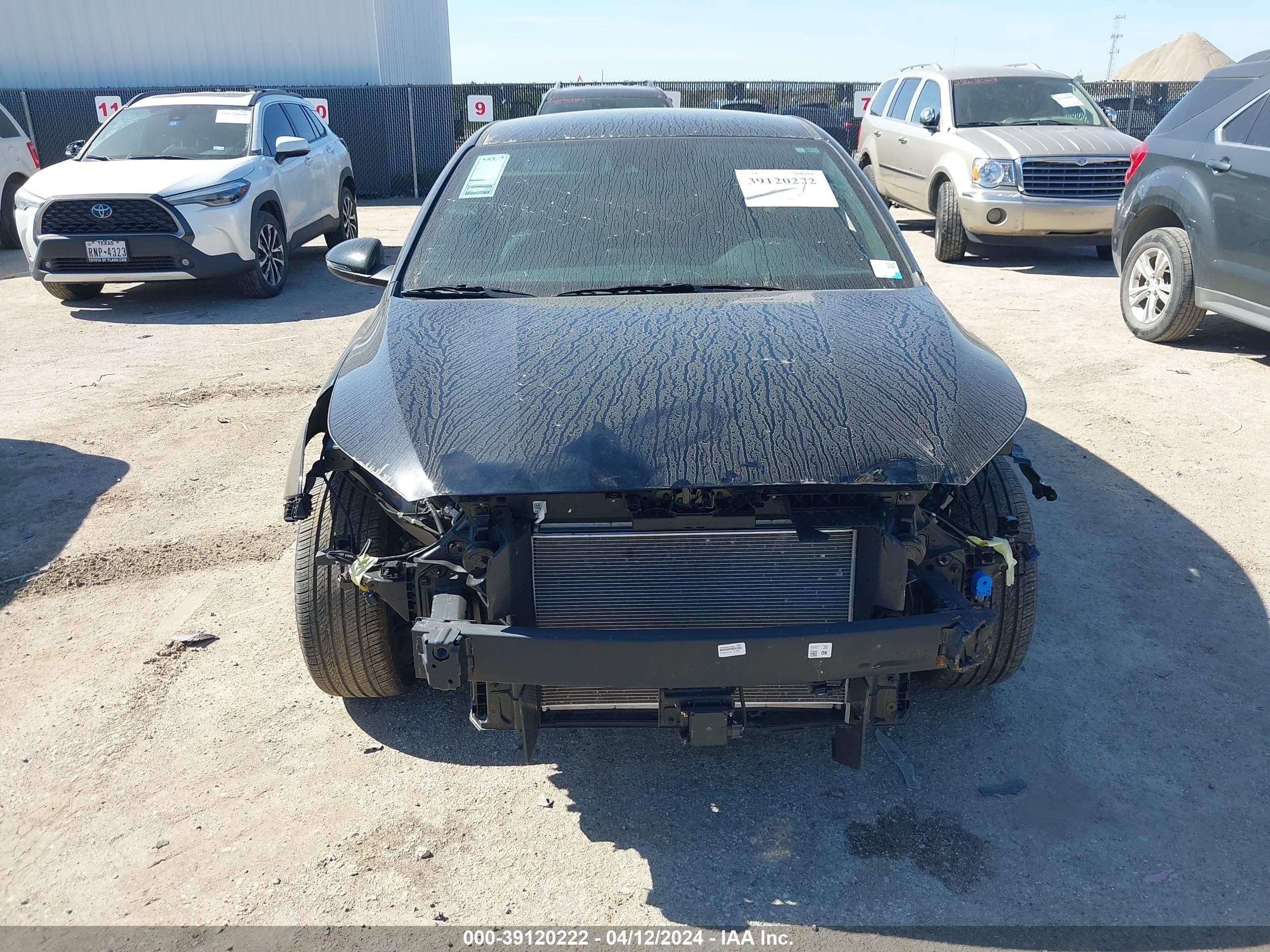 Photo 11 VIN: 3KPF54AD0RE707057 - KIA FORTE 