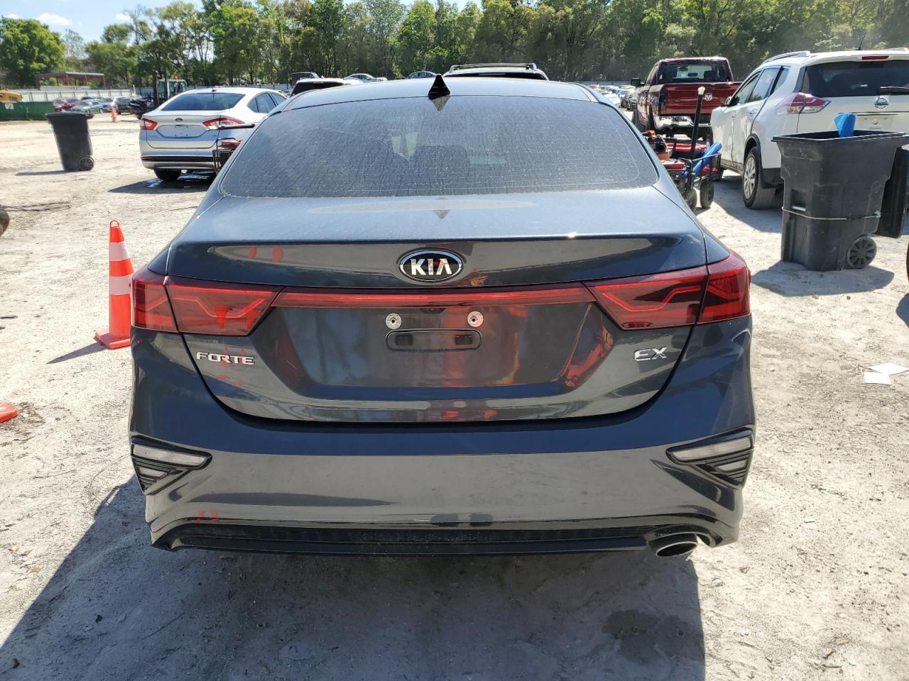 Photo 5 VIN: 3KPF54AD1LE256812 - KIA FORTE 