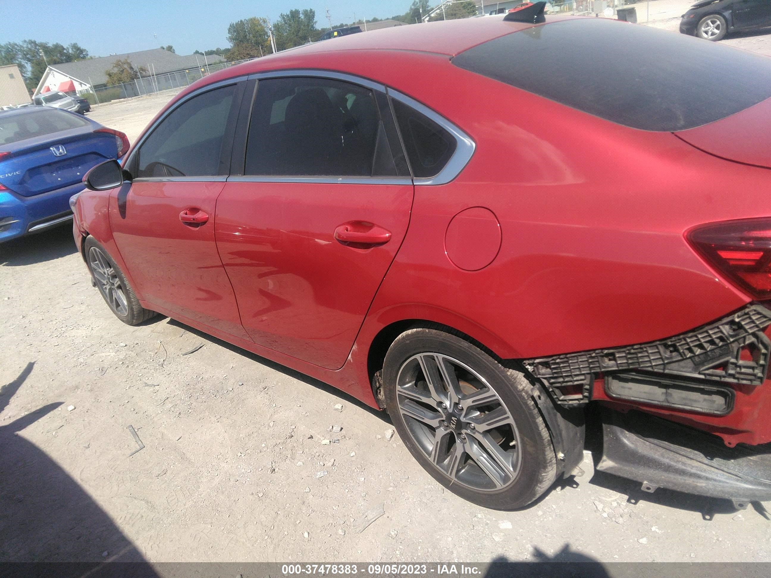 Photo 14 VIN: 3KPF54AD1ME404278 - KIA FORTE 