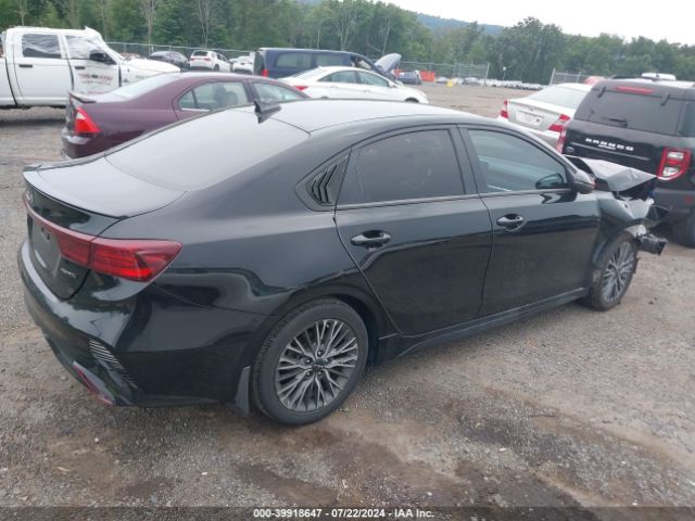 Photo 3 VIN: 3KPF54AD1NE459475 - KIA FORTE 