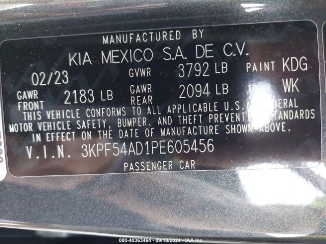 Photo 8 VIN: 3KPF54AD1PE605456 - KIA FORTE 