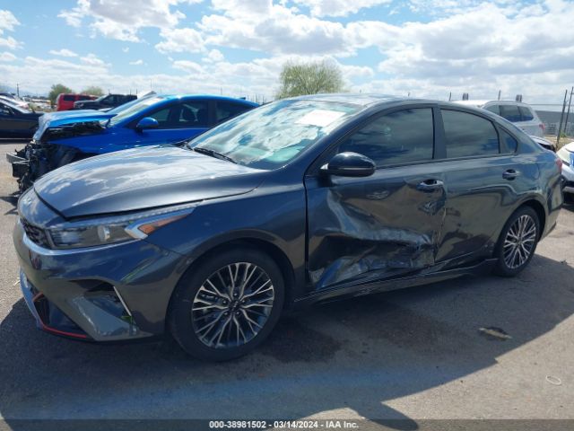 Photo 5 VIN: 3KPF54AD1PE614996 - KIA FORTE 