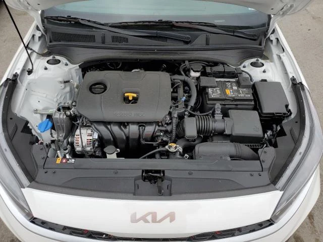 Photo 10 VIN: 3KPF54AD1RE742707 - KIA FORTE GT L 