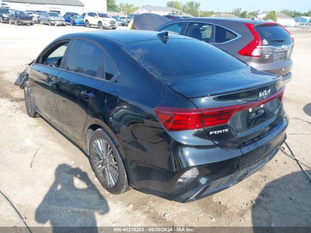 Photo 2 VIN: 3KPF54AD1RE779188 - KIA FORTE 