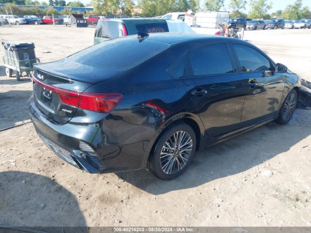 Photo 3 VIN: 3KPF54AD1RE779188 - KIA FORTE 