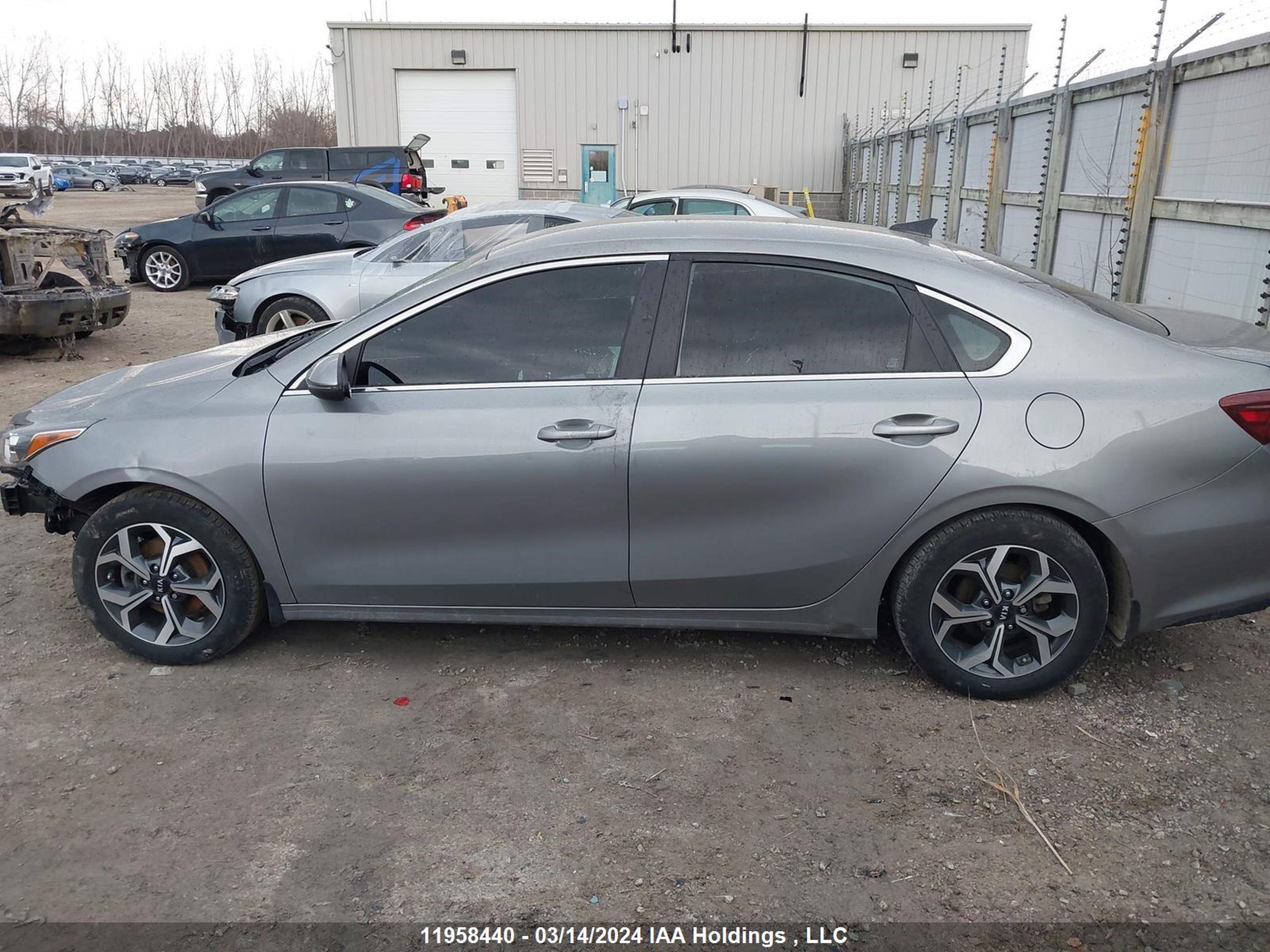 Photo 14 VIN: 3KPF54AD2ME345631 - KIA FORTE 