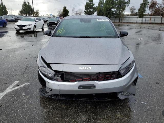 Photo 4 VIN: 3KPF54AD2PE547793 - KIA FORTE GT L 