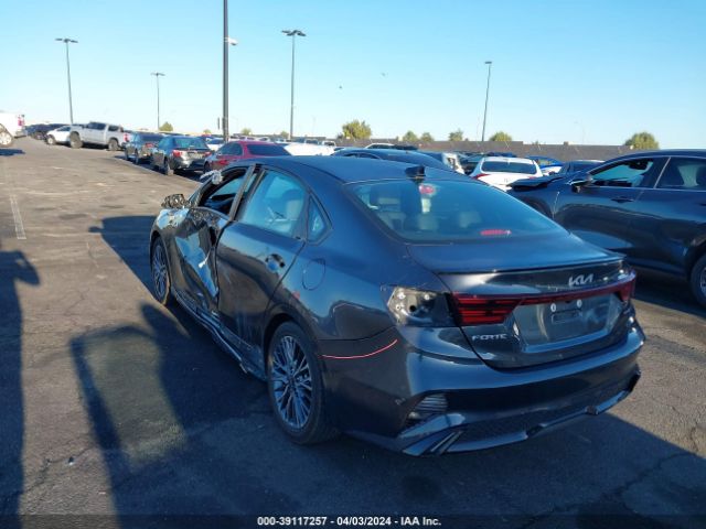 Photo 2 VIN: 3KPF54AD2PE552539 - KIA FORTE 