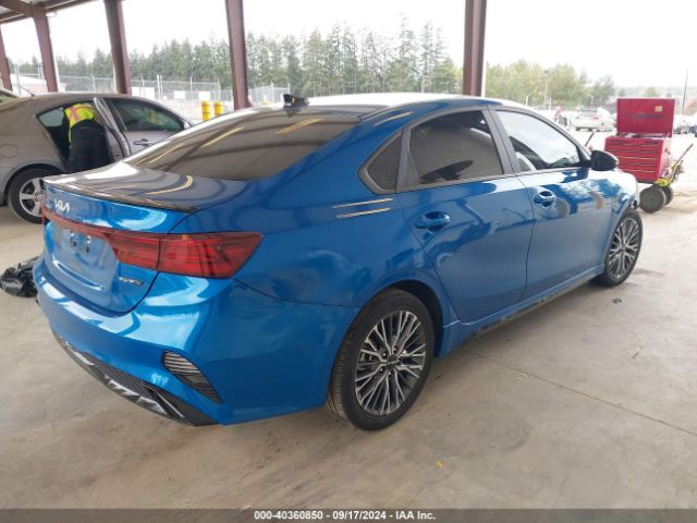 Photo 3 VIN: 3KPF54AD2PE559863 - KIA FORTE 