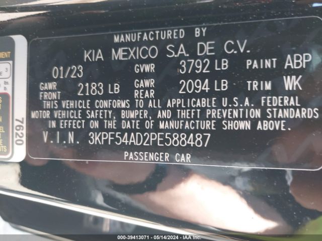 Photo 8 VIN: 3KPF54AD2PE588487 - KIA FORTE 