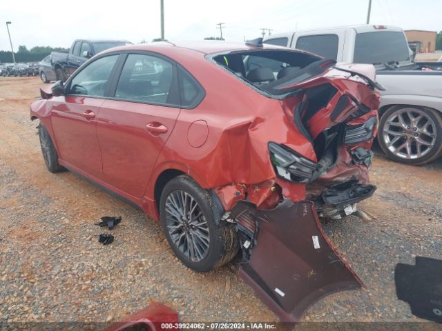 Photo 2 VIN: 3KPF54AD2PE663091 - KIA FORTE 