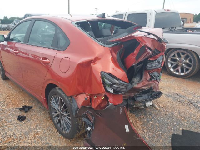 Photo 5 VIN: 3KPF54AD2PE663091 - KIA FORTE 