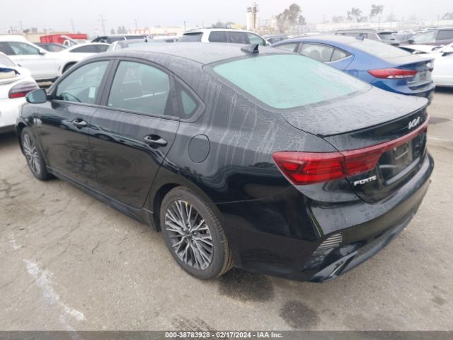 Photo 2 VIN: 3KPF54AD2PE663415 - KIA FORTE 