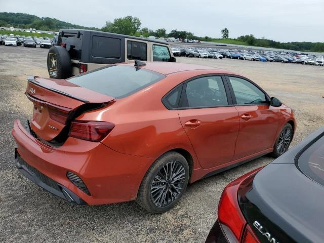 Photo 2 VIN: 3KPF54AD2RE719324 - KIA FORTE GT L 