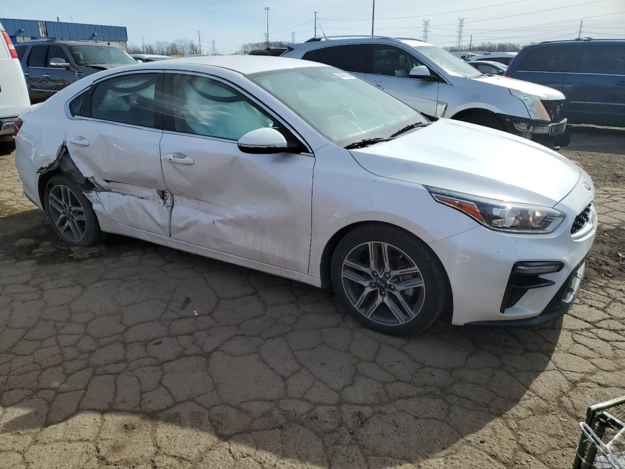 Photo 3 VIN: 3KPF54AD3KE033511 - KIA FORTE 