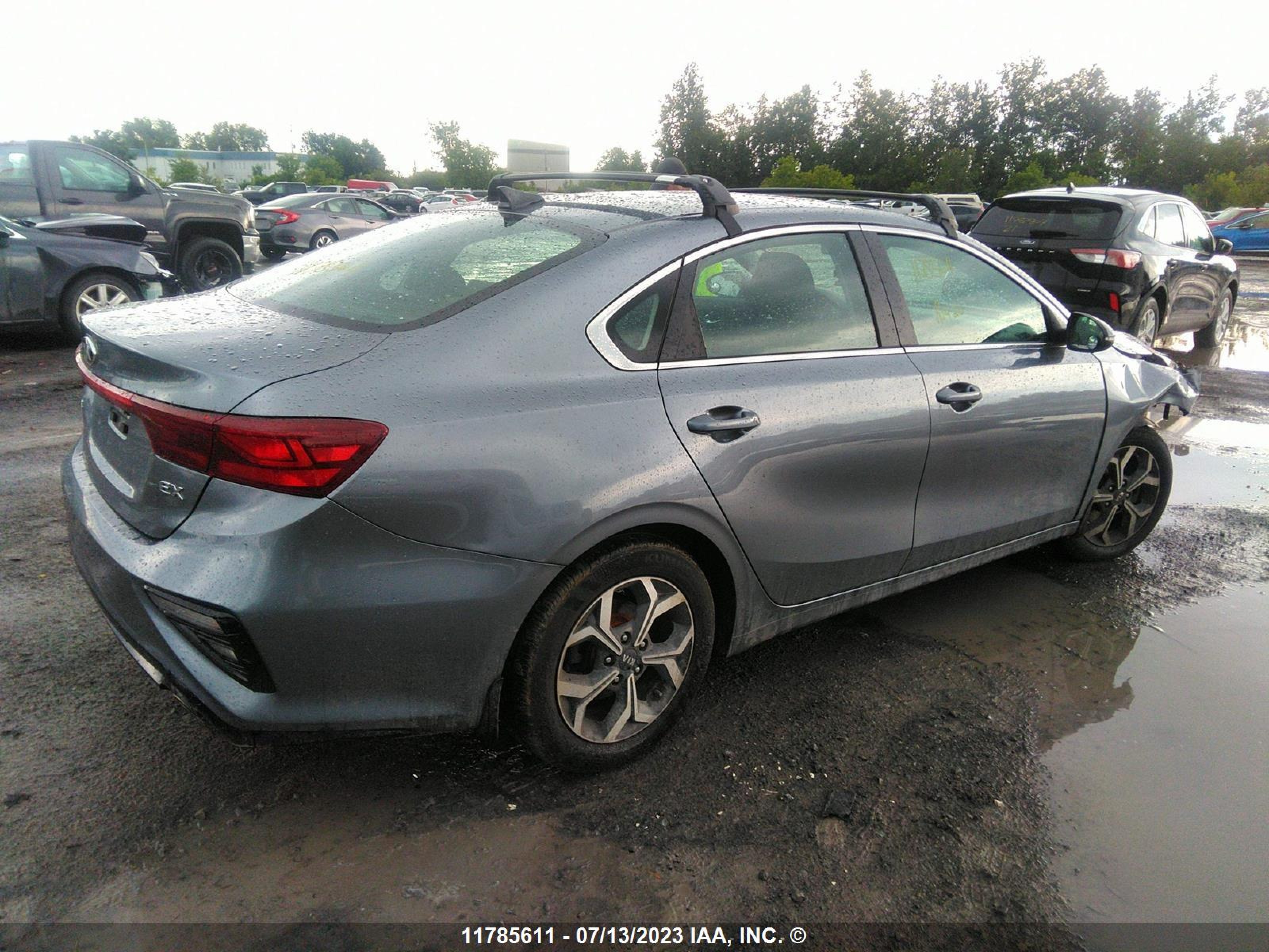 Photo 3 VIN: 3KPF54AD3LE180588 - KIA FORTE 